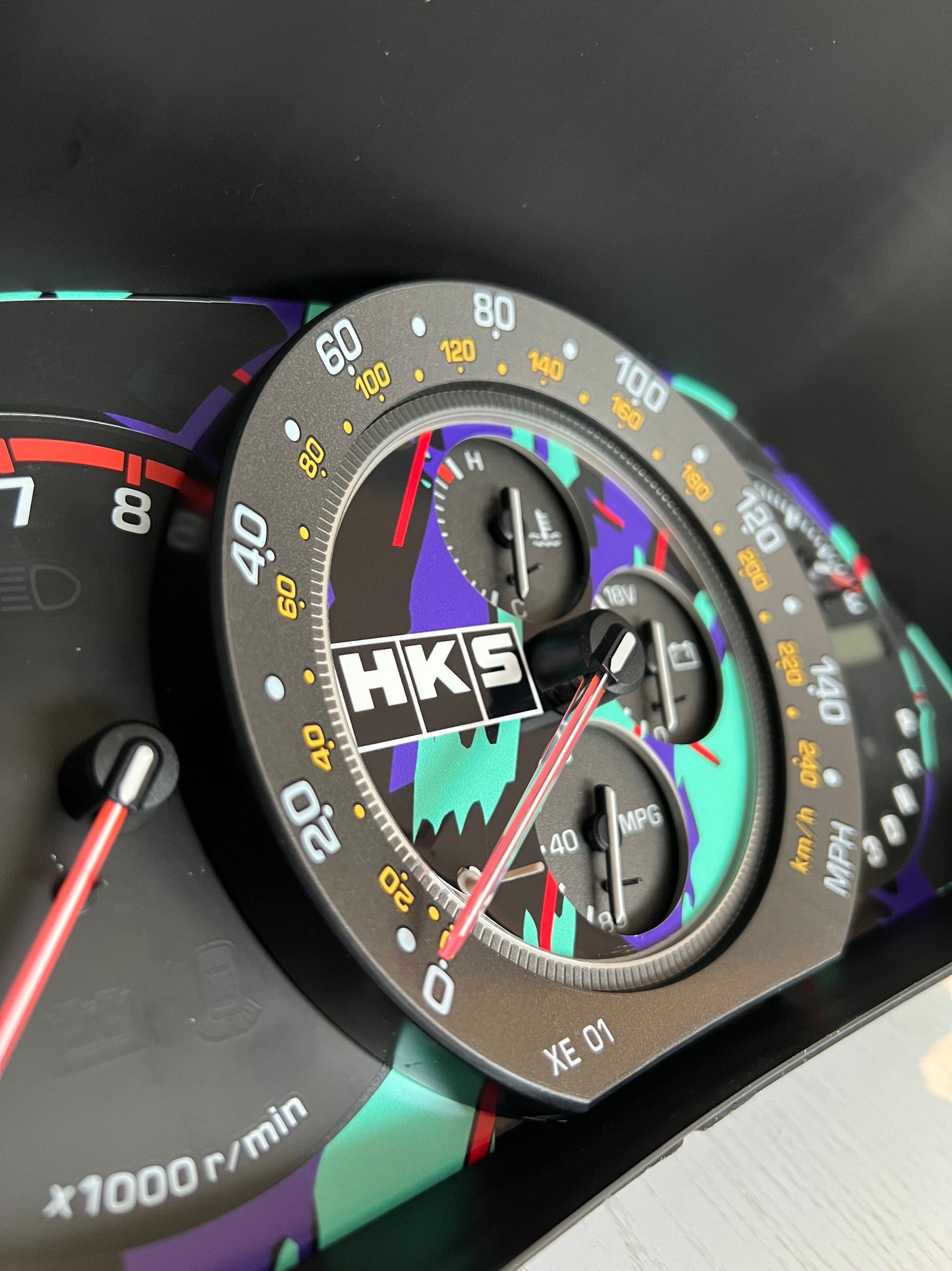 IS200/IS300/ALTEZZA | HKS Livery Clock Sticker